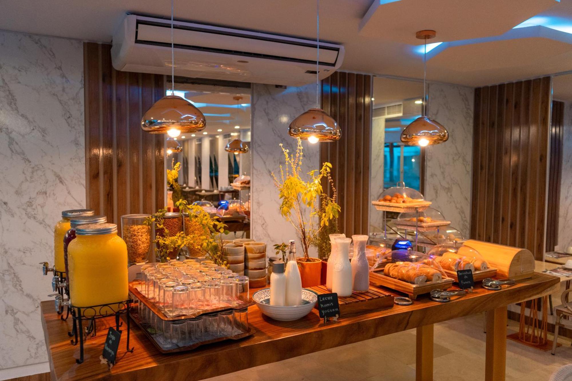 Sonesta Hotel Картахена Экстерьер фото